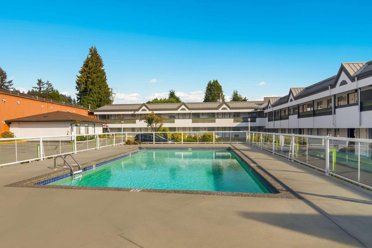 Surestay Hotel By Best Western North Vancouver Capilano Західний Ванкувер Екстер'єр фото