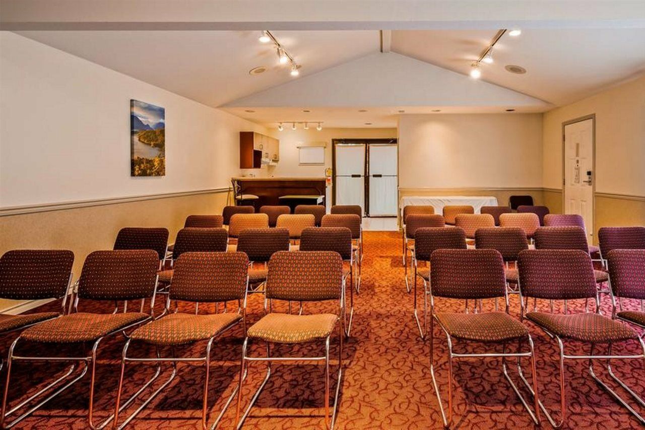 Surestay Hotel By Best Western North Vancouver Capilano Західний Ванкувер Екстер'єр фото